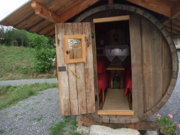 Domaine Du Grand Cellier - Insolite En Savoie Tournon Room photo